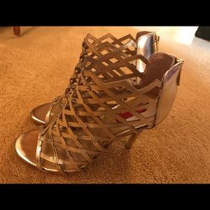 Saks Fifth Avenue Gold Heels